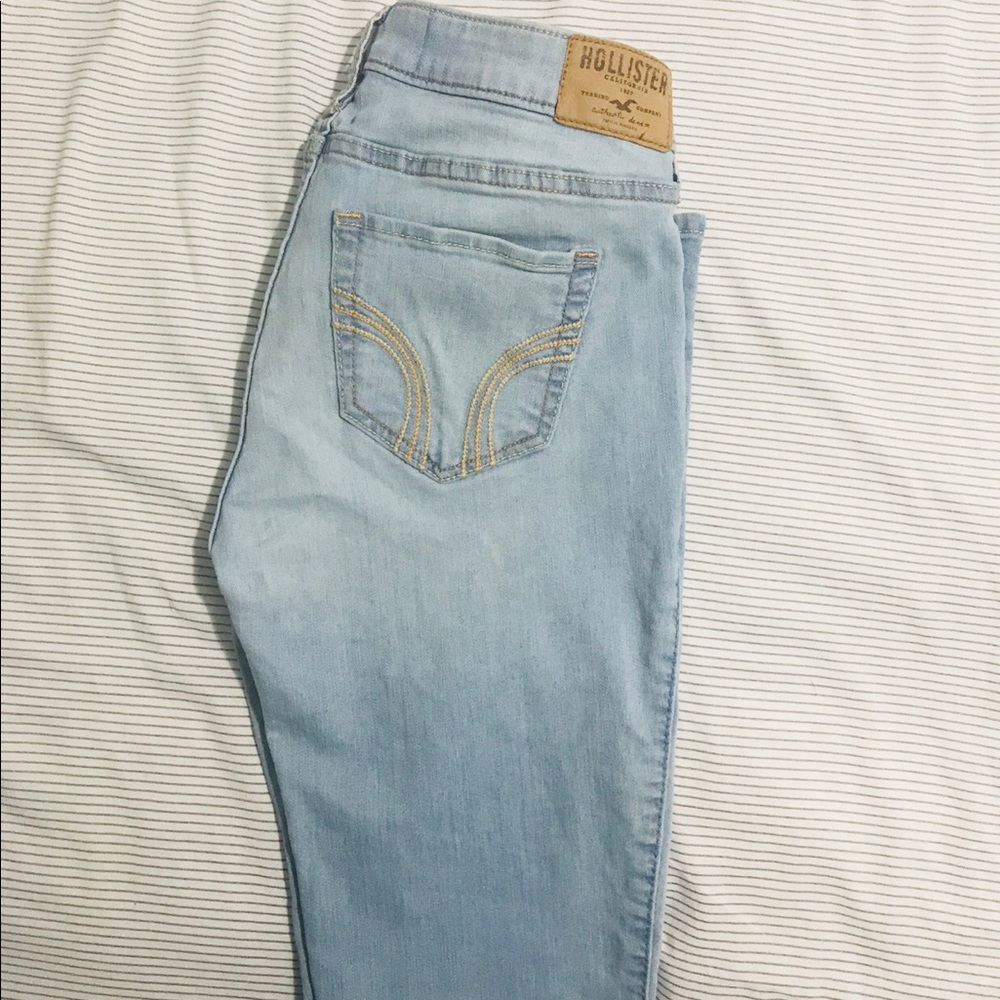 Hollister jeans